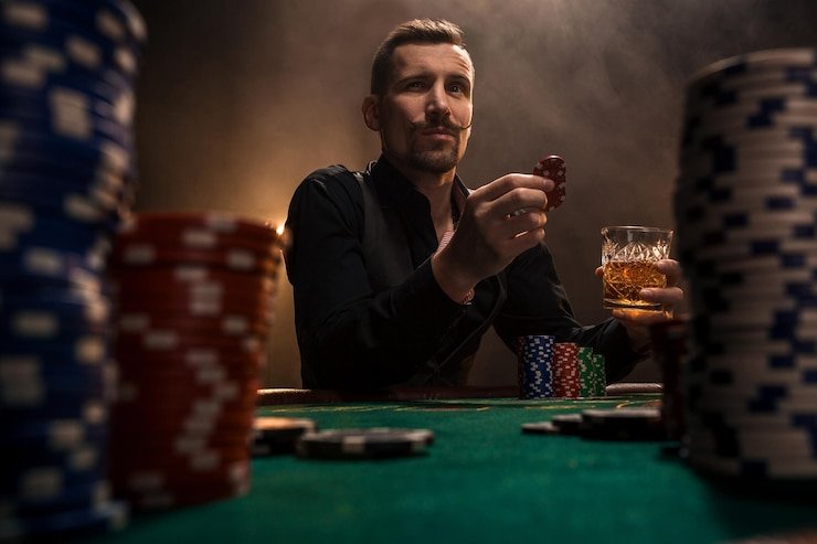 Platform royalbos menampilkan berbagai kategori permainan dan pasar sepak bola